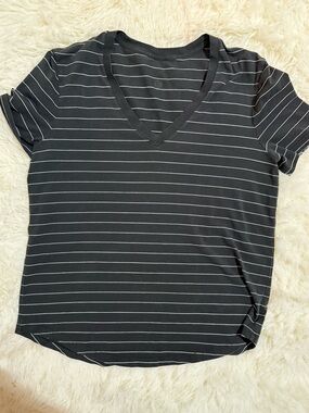 lululemon athletica Black V-Neck Short Sleeve Tee with White Stripes